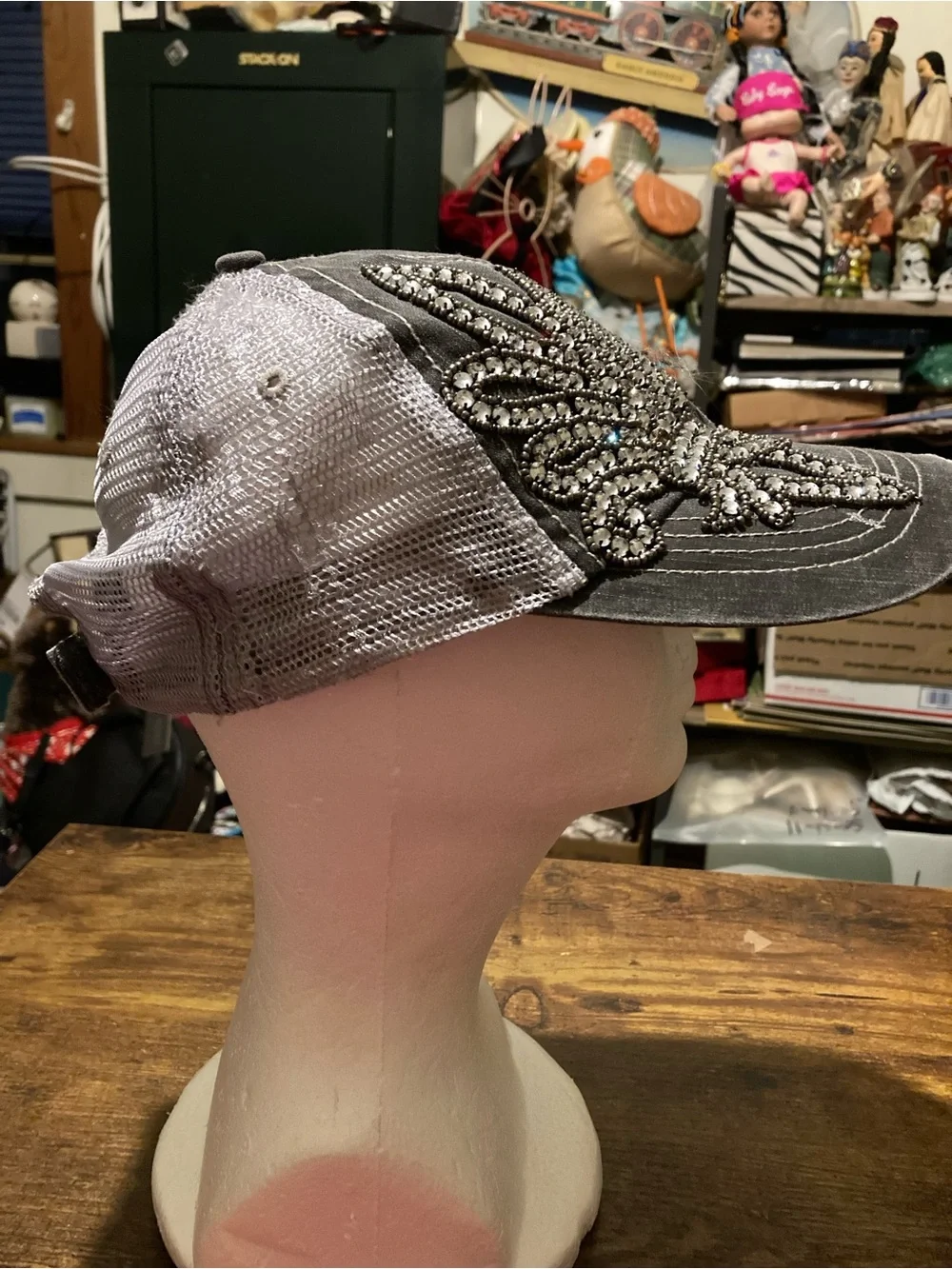 Girls/teens distressed baseball cap
